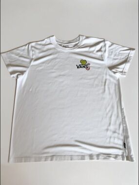 Vans Graphic Tee for Women Streetwear Love Is Kind White Shirt XL